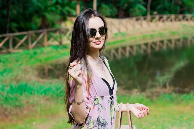 为什么有的女生爱得顺遂？关键在这 3 点