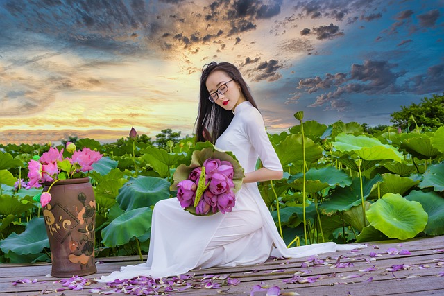 心理咨询-唯美惊艳情感短句，每句都戳中情感痛点