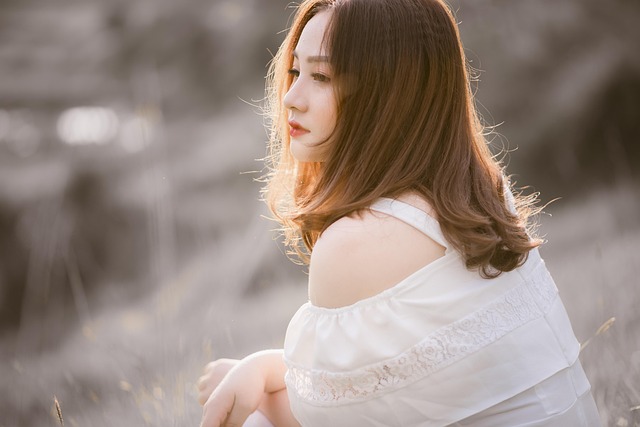 送礼攻略,婚姻危机,婚姻挽回,情感咨询,刚确立关系就发现男友存前任照片