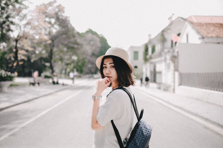 老公在外面和别人生了个儿子，我不想离婚，该怎么办