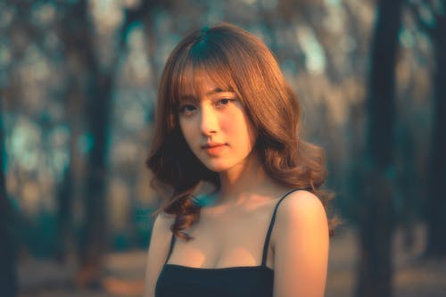 恋爱中女生的心理想法（恋爱中的女性心理学）