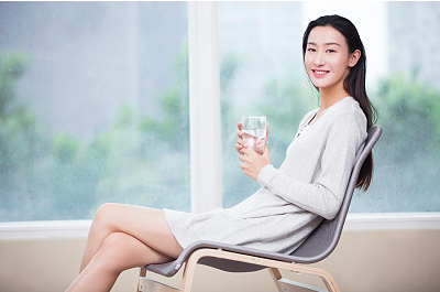 表达被老婆冷落后心情压抑的句子