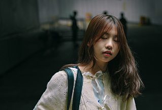 女人主动切断婚外情感联系